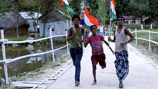 Bangladeshi or Indian: 50.000 Stateless People Finally Choose Their Home