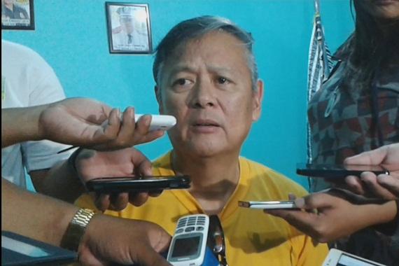 Bekas Gubernur Palawan, Joel Reyes, dalam jumpa pers di dalam penjara pasca ditangkap atas tuduhan m