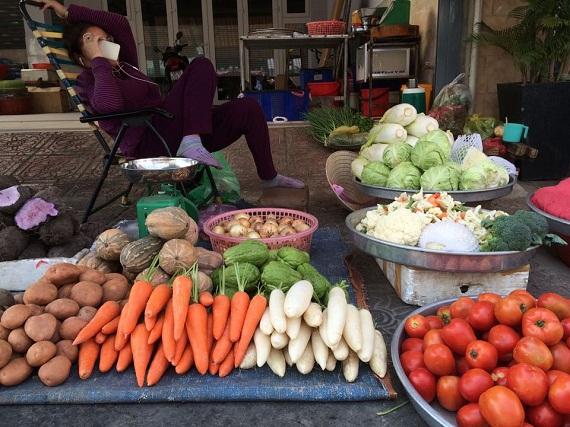 More people in the world are trying to make the whole food cycle more efficient. (Photo: Lien Hoang)